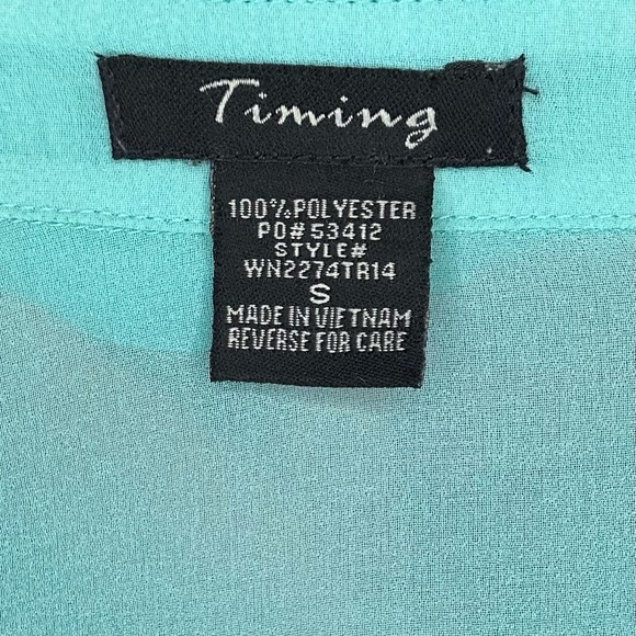 Blouses/flannels/button downs-2 for $15 or 3 for $20 (Mix & Match) - Picture 5 of 5